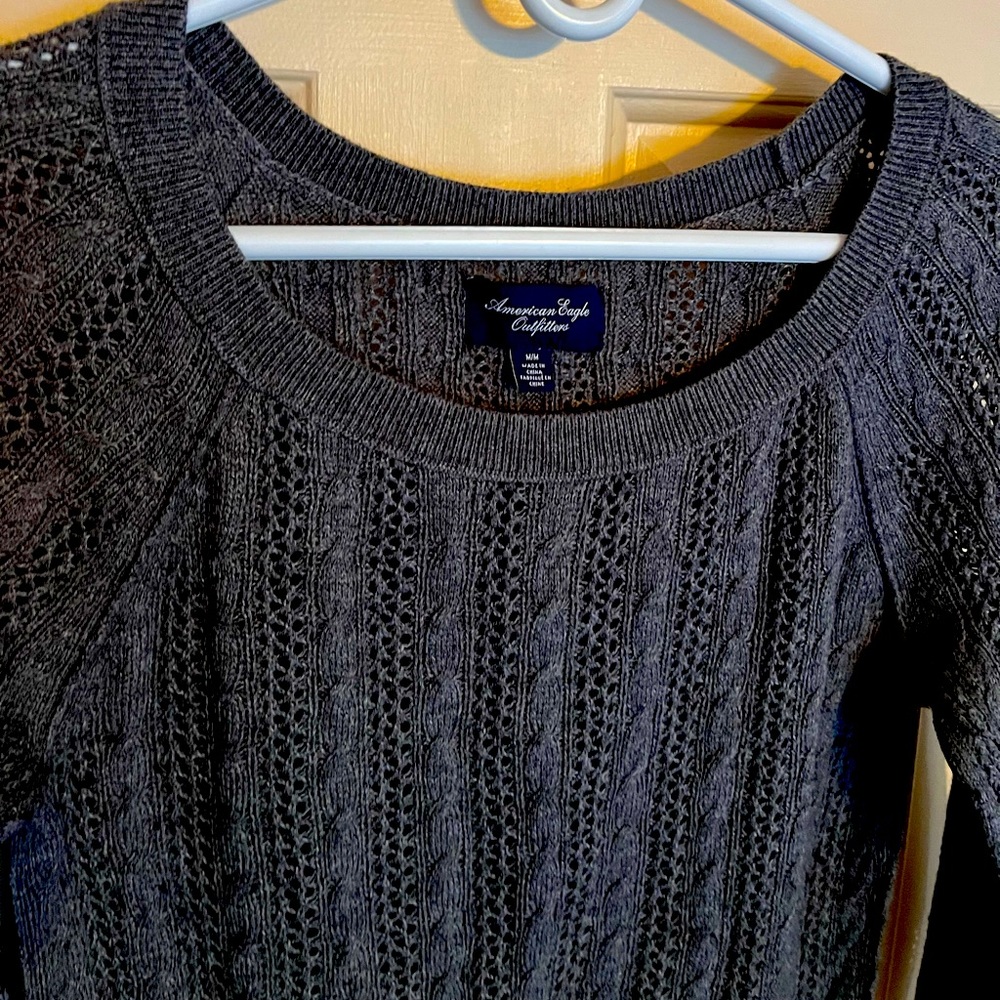 Pullover 3/4 Sleeved Sweater